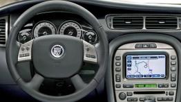 Jaguar X-Type 2007 - kokpit