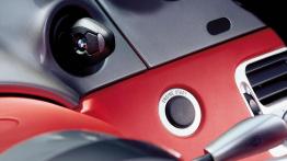 BMW Z8 - przycisk do uruchamiania silnika