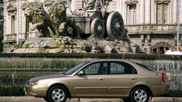 Kia Shuma