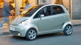 TATA Nano - lewy bok