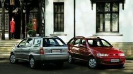 Fiat Palio Weekend - tył - inne ujęcie