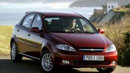 Chevrolet Lacetti Sedan 2.0 SOHC 16v 121KM 89kW 2004-2008