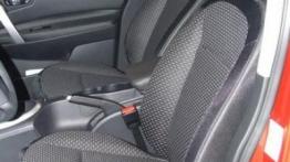 Nissan Qashqai - widok ogólny wnętrza z przodu