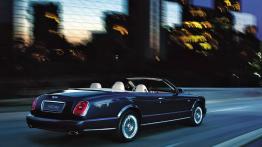 Bentley Azure 2006 - widok z tyłu