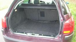 Peugeot 407 3.0 V6 SV Sport Automat - tył - bagażnik otwarty