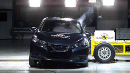 Nissan Micra 0.9 Acenta standard