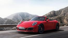 Porsche 911 GTS mocniejsze i z turbo