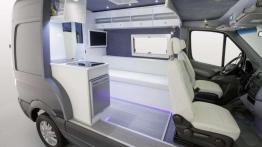 Mercedes-Benz Sprinter Caravan Concept - salon na kołach