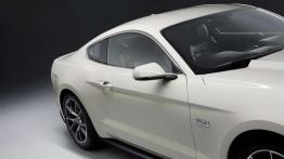 Ford Mustang 50 Year Limited Edition - na urodziny