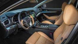 Nissan Maxima trafia do seryjnej produkcji