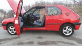 Piękny kompakt spod znaku lwa - Peugeot 306 (1993-2001)