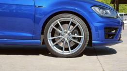 Volkswagen Golf R Variant - ogniste kombi