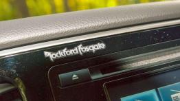 Mitsubishi Outlander - 100 razy "tak"?