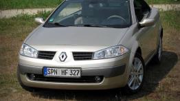 Renault Megane Cabrio - trochę zimy, trochę lata