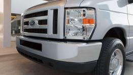 Ford Econoline - filmowa półciężarówka?