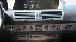 BMW Serii 7 E65 - arystokracja pełną parą?