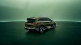 Porównanie: Geely EX5 vs Škoda Enyaq. Czy chiński elektryk przekona czymś więcej niż ceną?