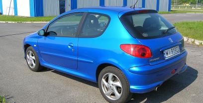Peugeot 206 Hatchback 2.0 i 16V RC 177KM 130kW 2002-2007
