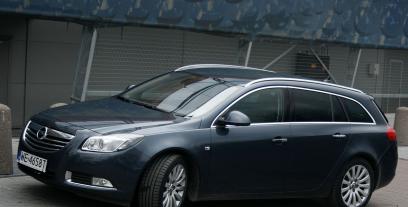 Opel Insignia I Sports Tourer 2.0 CDTI ecoFLEX 160KM 118kW 2009-2013