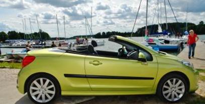 Peugeot 207 CC 1.6 VTi 120KM 88kW od 2007