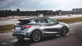 Infiniti Q30 1.6T 156KM 115kW 2015-2020