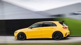 Mercedes-AMG A 35 4Matic - lewy bok