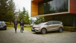 Renault Espace V Initiale Paris (2015) - przód - inne ujęcie