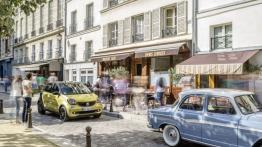 Smart forfour II (2015) w Paryżu - widok z przodu