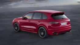 Porsche Cayenne GTS Facelifting (2015) - widok z tyłu