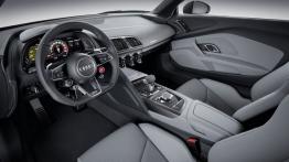 Audi R8 II (2015) - widok ogólny wnętrza z przodu