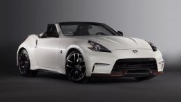 Nissan 370Z Nismo Roadster Concept (2015) - widok z przodu
