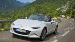 Mazda MX-5 IV White (2015) - widok z przodu