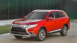 Mitsubishi Outlander III Facelifting (2016) - wersja amerykańska - widok z przodu