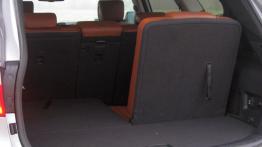 Hyundai Grand Santa Fe 2.2 CRDi 197 KM (2015) - galeria redakcyjna - bagażnik, siedzenia trzeciego r