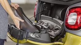 Smart Fortwo Cabrio (2016) - bagażnik, akcesoria