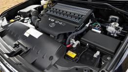 Toyota Land Cruiser (2016) - silnik