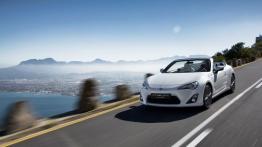 Toyota FT-86 Open Concept - widok z przodu