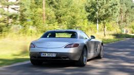Mercedes SLS AMG Coupe 6.2 V8 571KM - galeria redakcyjna - widok z tyłu