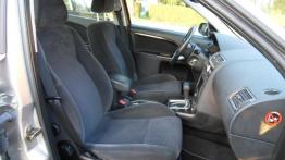 Ford Mondeo III Sedan - galeria społeczności - widok ogólny wnętrza z przodu