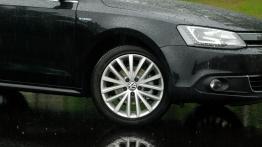 Volkswagen Jetta VI Sedan 1.4 TSI Hybrid 170KM - galeria redakcyjna - koło