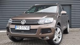 Volkswagen Touareg II SUV 4.2 V8 TDI 340KM - galeria redakcyjna - widok z przodu