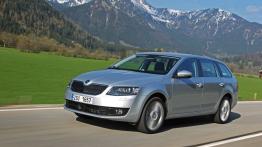 Skoda Octavia III Kombi 4x4 TSI (2013) - lewy bok