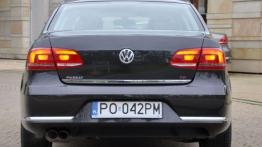 Volkswagen Passat B7 - galeria redakcyjna - widok z tyłu