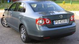 Volkswagen Jetta V 2.0 FSI 150KM 110kW 2005-2010