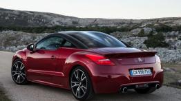 Peugeot RCZ R (2013) - widok z tyłu