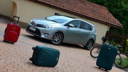 Toyota Verso Minivan Facelifting 1.8 Valvematic 147KM 108kW 2013-2018