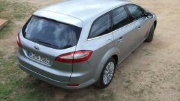 Ford Mondeo IV Kombi 2.0 TDCi 140KM - galeria redakcyjna - widok z góry
