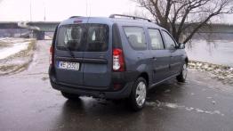 Dacia Logan MCV - galeria redakcyjna - widok z tyłu