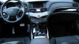 Infiniti M III - galeria redakcyjna - pełny panel przedni