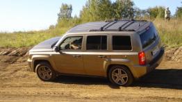 Jeep Patriot - galeria redakcyjna (2) - lewy bok